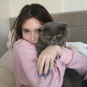 Meet your Posher, Alrenzo